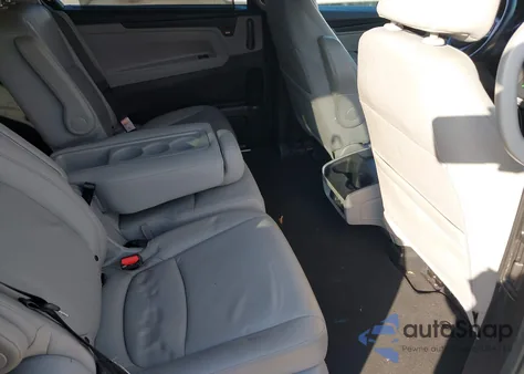 2018 Honda Odyssey Ex-L z USA, uszkodzony, nr VIN 5FNRL6H77JB060377